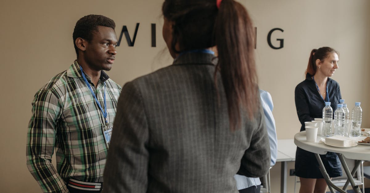 vx买卖：手机能注册多少个微博账号