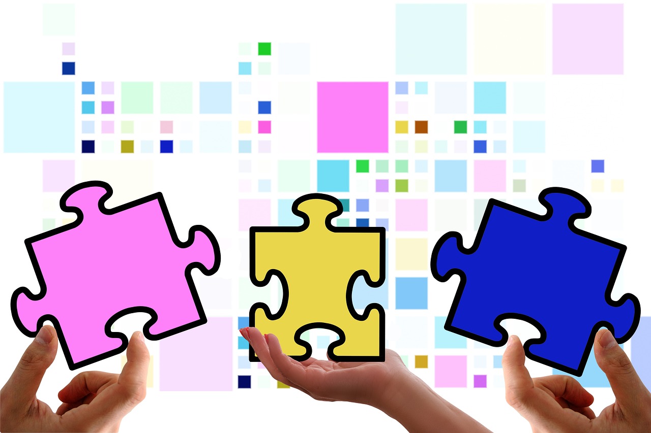 如何大力鼓励游戏制作者发行安全、公正的游戏？